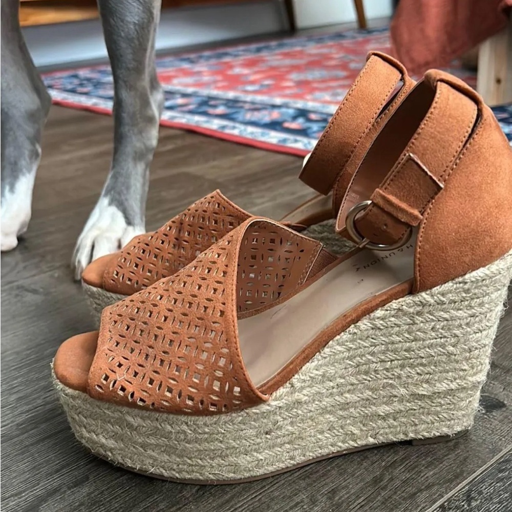 Tan espadrilles - Picture 2 of 3